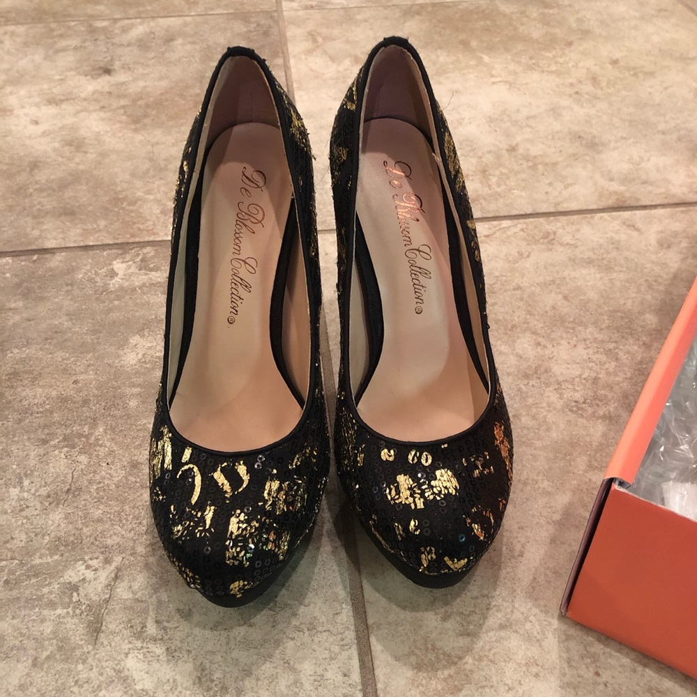 DeBlossom heels